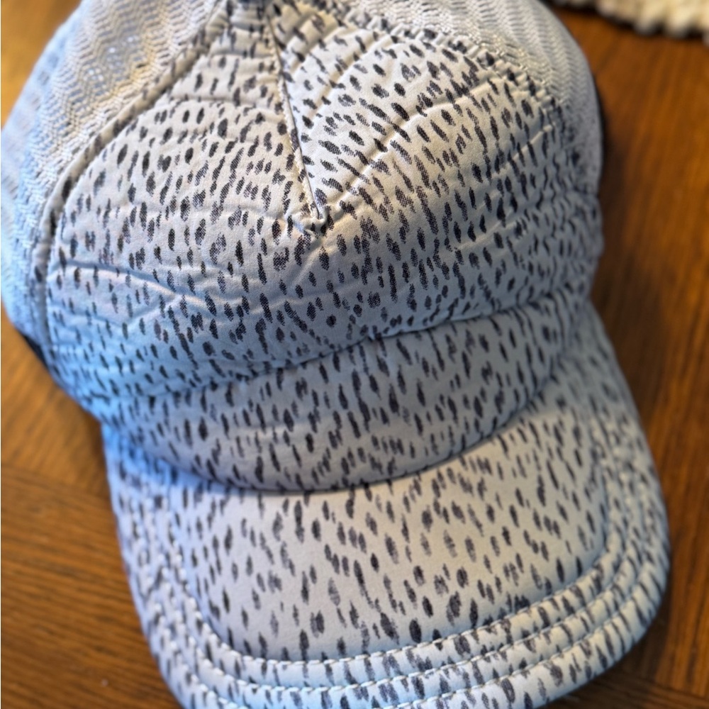 lululemon athletica Whatsup trucker style Hat - Picture 2 of 4